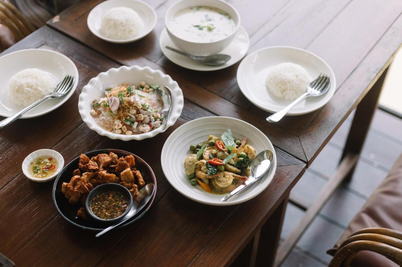 Hotel Ploen Pirom Bangkok Zewnętrze zdjęcie