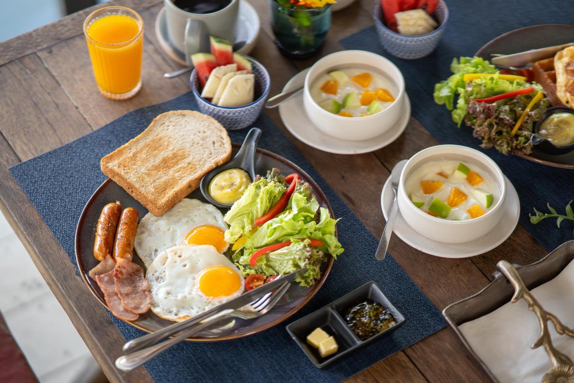 Hotel Ploen Pirom Bangkok Zewnętrze zdjęcie