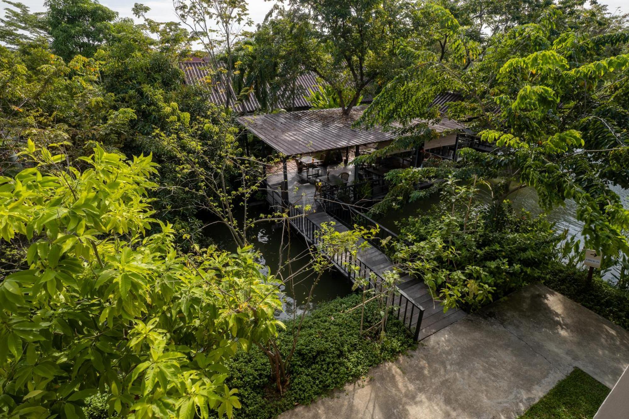 Hotel Ploen Pirom Bangkok Zewnętrze zdjęcie