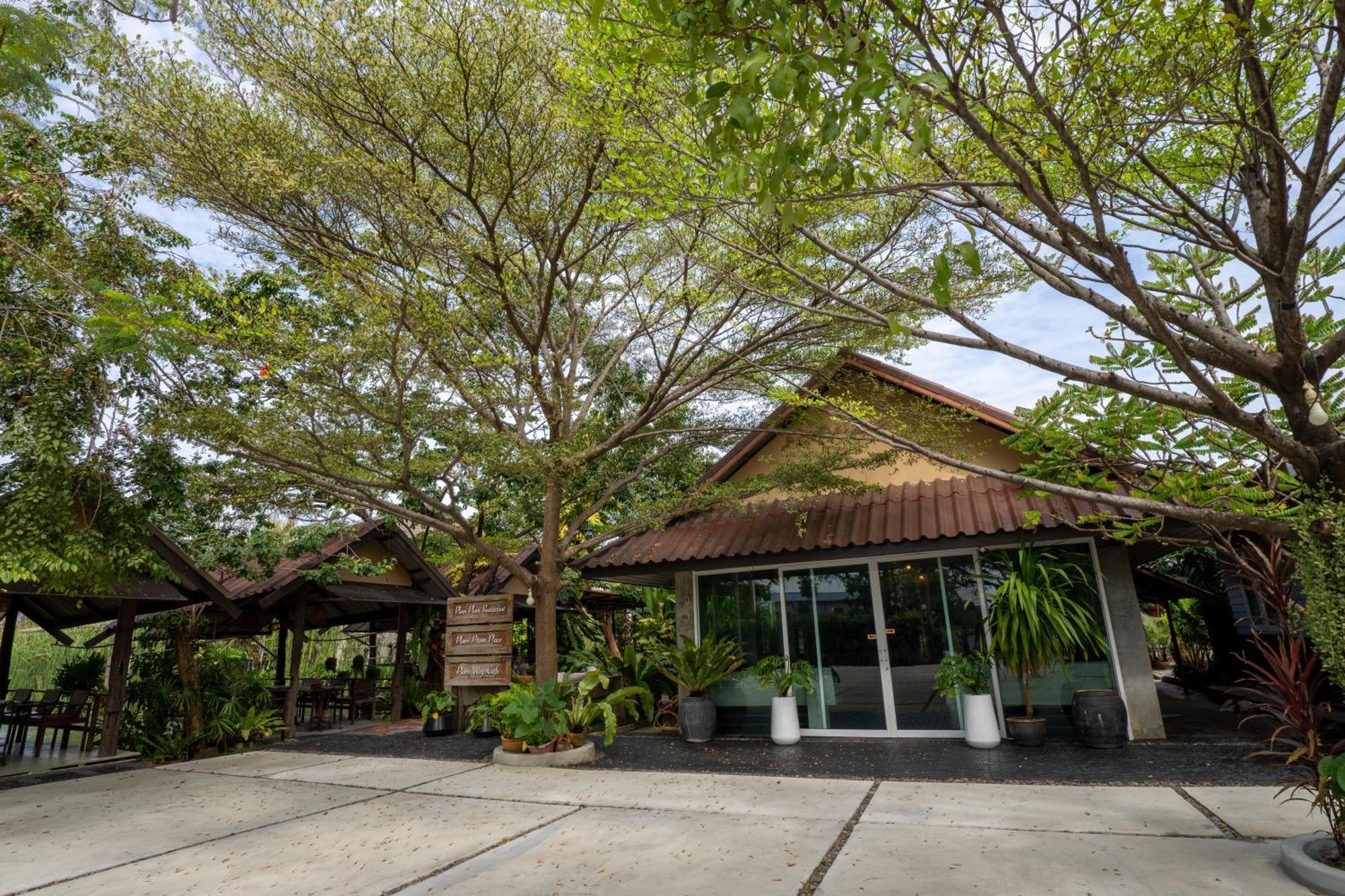 Hotel Ploen Pirom Bangkok Zewnętrze zdjęcie