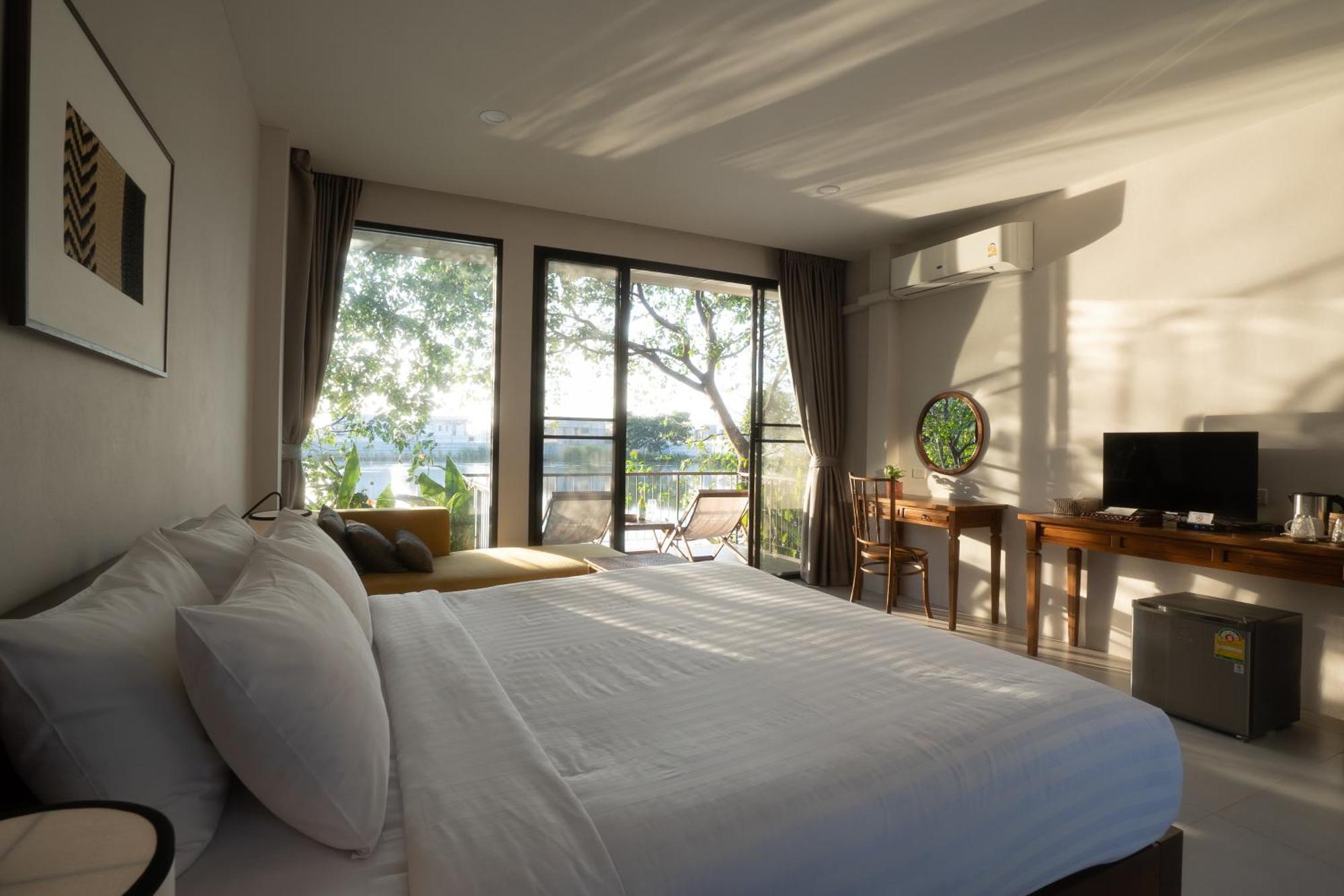Hotel Ploen Pirom Bangkok Zewnętrze zdjęcie