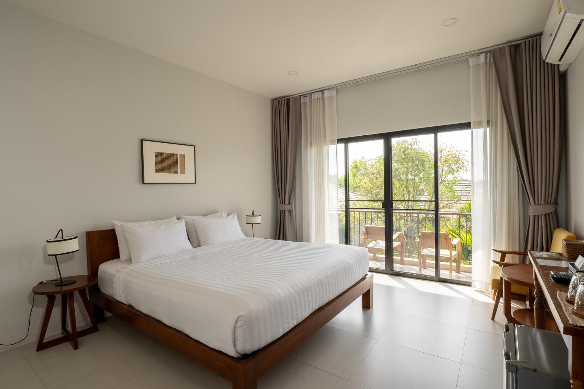 Hotel Ploen Pirom Bangkok Zewnętrze zdjęcie